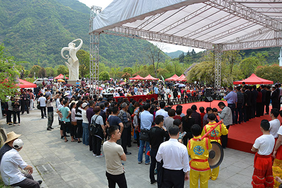 6 550px.jpg